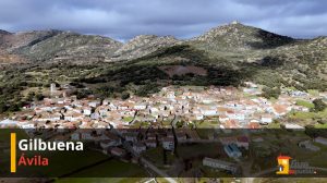 Vista aérea del pueblo de Gilbuena en Ávila, España.